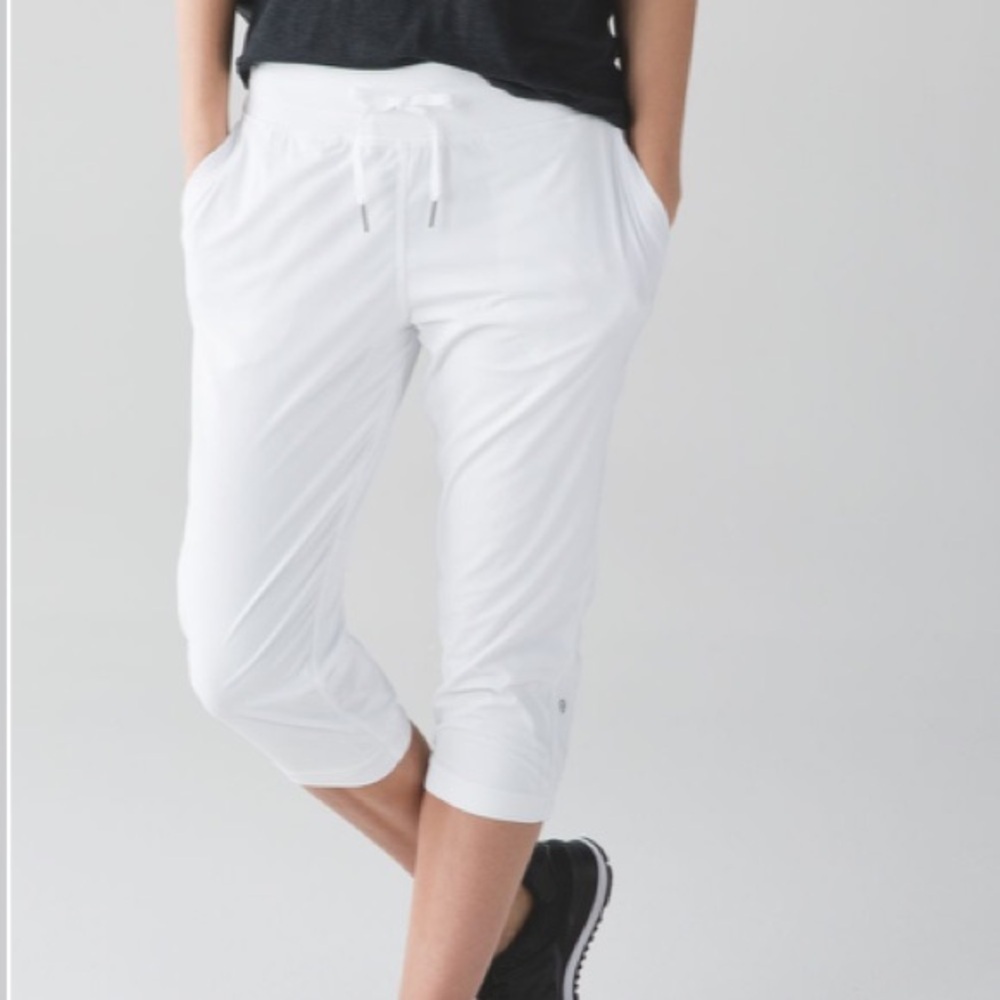 Lululemon - Studio Crop Ii View 3